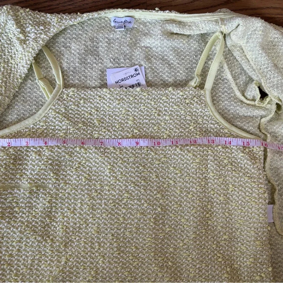 NWT Nordstrom Women's Yellow Crop-top Size Large Stretchy Lined Top Y2K - Picture 8 of 9